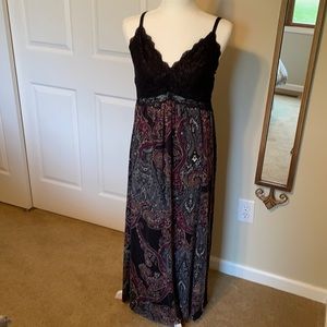 Soma Maroon & Black Paisley Nightgown